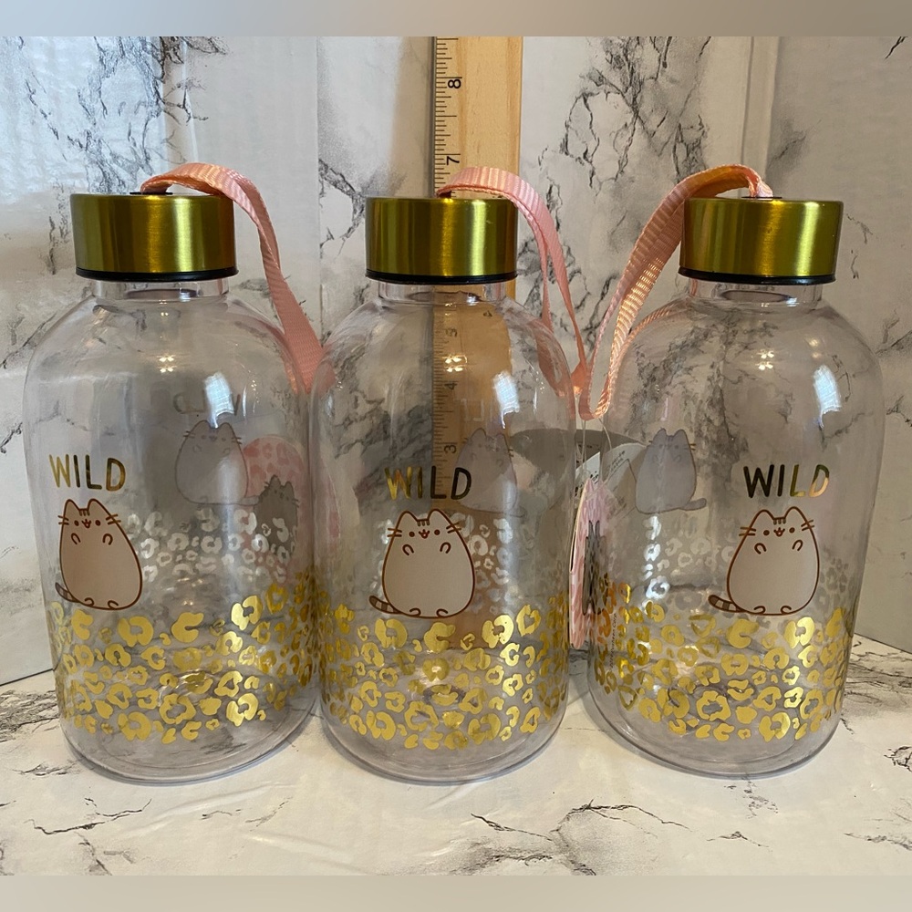 NWT, Lot of 3  Pusheen Plastic Water Bottle, About 6.5 Inches Height